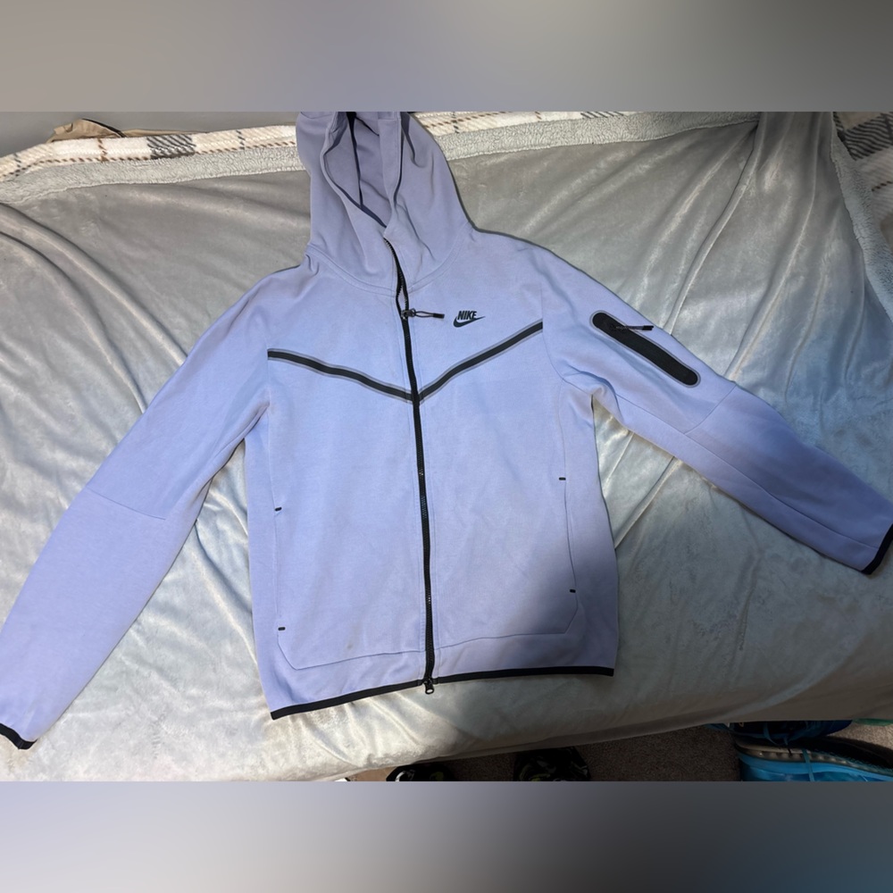 Nike Tech Fleece Full Zip Hoodie Light Purple Size M – Windrunner Style